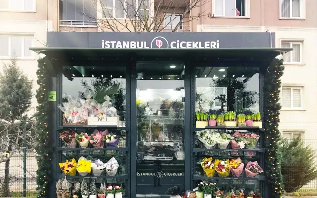 Başakşehir Meydan – Başakşehir Yeşilvadi Cad., Başakşehir ilçesindeki İstanbul Çiçekleri mağazası