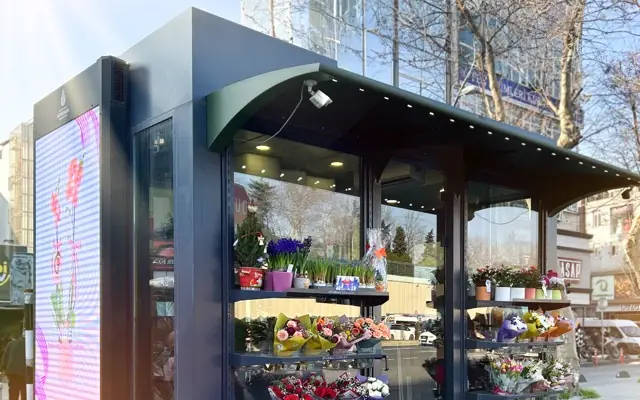 Emniyetevler – Büyükdere Cad., Kâğıthane ilçesindeki İstanbul Çiçekleri mağazası