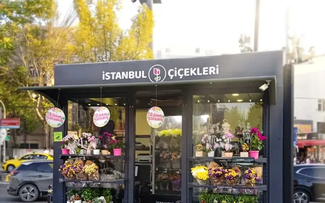 Vezneciler – 16 Mart Şehitleri Cad., Fatih ilçesindeki İstanbul Çiçekleri mağazası